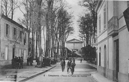 LESPARRE (Gironde) - Place Du Palais De Justice - Mairie - Lesparre Medoc