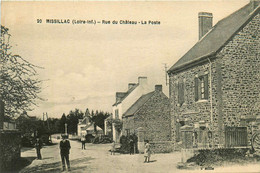 Missillac * La Rue Du Château Et La Poste * Ptt * Villageois - Missillac