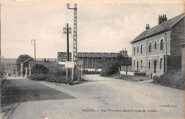 ROISEL - Rue Théodore Baré Et Route De Villers - Roisel