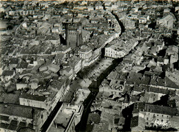 Pamiers * Vue Aérienne Sur Le Centre Du Village * La Place - Pamiers