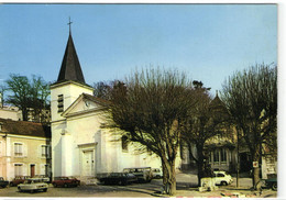 La Celle Saint Cloud - Place De L'église - La Celle Saint Cloud