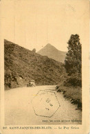 St Jacques Des Blats * Route Et Vue Sur Le Puy Griou * Automobile Voiture Ancienne - Autres & Non Classés