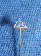 Pin Badge SANDOZ Switzerland Pharmacy Pharmaceuticals Novartis Albert Hofmann - Médical