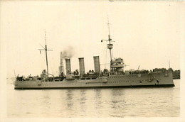 Bateau * Carte Photo * Le Croiseur FYLGIA * Navire De Guerre * Militaria * Suède - Guerra