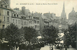 Guingamp * La Place Du Centre * Le Marché Au Beurre * Marchands Foire Coiffe - Guingamp