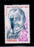 France Courteline Importante Tache D'encre Sous L'oeil - Unused Stamps