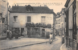 PARIS-75018-MONTMARTRE-AU COIN DE LA RUE NORVINS ET DE LA PLACE DU TERTRE - Arrondissement: 18