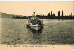 La Bouille * Le Bateau Promenade Bac L'ELAN , Arrivant Dans La Commune - La Bouille