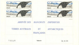 T.A.A.F. - PA 133 - 28F ARRIVEE DES MANCHOTS EMPEREURS - BLOC DE 4 COIN DATE 26.10.93 - Nuovi