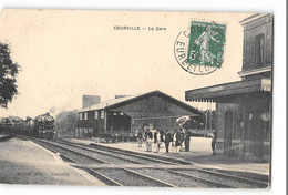 CPA 28 Courville La Gare Train - Courville