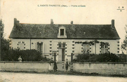 Ste Thorette * Façade De La Mairie Et école - Other & Unclassified