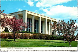 Missouri Independence Harry S Truman Library And Museum - Independence