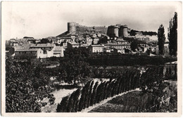 CPSM DE VILLENEUVE-LES-AVIGNON  (GARD)  LE CHÂTEAU-FORT - Villeneuve-lès-Avignon