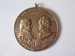 Rare! Germany Jubilee Medal Haydn-Goethe 100 Years 1832-1932 Tuttlingen Singers Union,diameter=40 Mm - Royal/Of Nobility