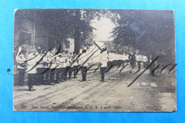 Une Revue Belitche. Royaume 8 Août 1926  S.C.S.  Military Fanfare  Band Parade Troups - Regimente