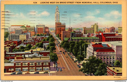 Ohio Columbus Looking West On Broad Street From Memorial Hall 1945 Curteich - Columbus