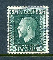 New Zealand 1915-30 KGV - Recess - P.14 X 13½ - 4½d Deep Green Used (SG 423) - Oblitérés