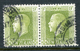 New Zealand 1915-30 KGV - Recess - P.14 X 13½ - 9d Sage-green Pair Used (SG 429) - Gebraucht