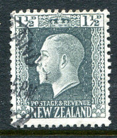 New Zealand 1915-30 KGV - Recess - P.14 X 13½ - Wide Wmk. - 1½d Grey-slate Used (SG 431) - Usados