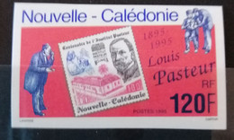 Nouvelle-Calédonie NON DENTELE N°693**. Cote 20€ - Non Dentelés, épreuves & Variétés