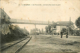 Astaffort * 1906 * La Passerelle , Arrivée D'un Train En Gare * Ligne Chemin De Fer Lot Et Garonne - Astaffort