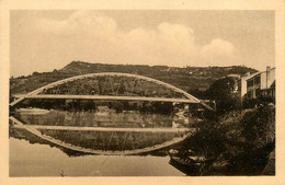 Castelmoron * Le Pont Et Le Côteau - Castelmoron