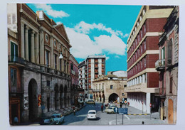 BARLETTA - Corso Vittorio Emanuele, Teatro Curci, Palazzo Di Città - Auto, Cars - Vg P2 - Barletta