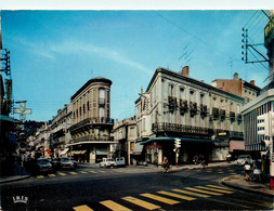 Agen * Le Carrefour Des Boulevards Carnot Et De La République - Agen