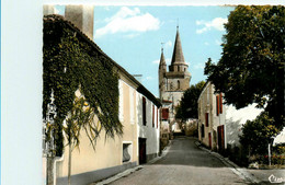 Ste Colombe En Brulhois * La Rue De L'église Du Village - Agen