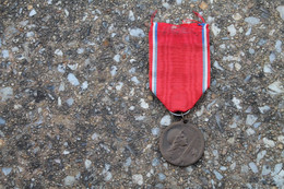Medaille De La Bataille De VERDUN 1916 - France