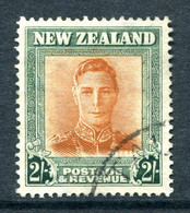 New Zealand 1947-52 King George VI Definitives - 2/- Brown & Green - Wmk. Upright Used (SG 688b) - Gebruikt