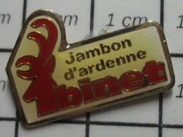 1416a Pin's Pins / Beau Et Rare / THEME : ALIMENTATION CERF JAMBON D'ARDENNE BINET - Alimentation