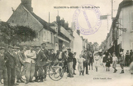 YONNE  VILLENEUVE LA GUYARD  La Route De Paris - Villeneuve-la-Guyard