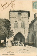 Monflanquin * 1905 * Rue Et Ruines D'un Vieux Manoir Et église Village * Attelage Boeufs * Villageois - Monflanquin