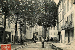 Vence * La Place Victor Hugo * Tanneur FABRE - Vence