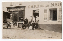 DEVANTURE CAFE DE LA MAIRIE. SOCIETE NANCEENNE D' ALIMENTATION. CARTE PHOTO ANIMEE NON SITUEE - Magasins