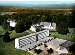 Mortefontaine * Vue Aérienne Sur Le Prieuré Et Institut St Dominique * école - Andere & Zonder Classificatie