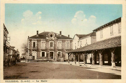 Villeréal * Place Et Mairie * Halle - Autres & Non Classés