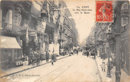 14-CAEN- LA RUE SAINT-JEAN VERS LE BAZAR - Caen