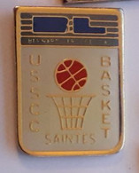 SP60 Pin's Basket Basketball USSCC Saintes Charente Maritime  Achat Immédiat - Basketball