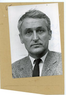 François  PELOU  Directeur  Des Bureaux De L'agence France Presse ,  Expulsé Du Brésil En 1970 - Identified Persons