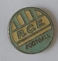 Pin's  Sport  Foot - Ball   Club  R.C.E - Football