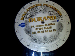Publicité Carte  En Forme D'indicateur De Prix En€ Boulangerie Durand à Alban Tarn - Cartes De Visite