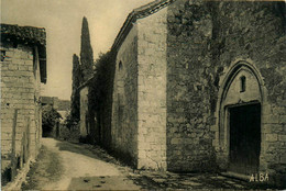 Pujols * Rue Du Village Et Portail De L'église Ste Foy La Jeune - Autres & Non Classés