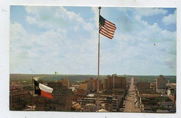 AK 063999 USA - Texas - Austin - Looking South On Congress Avenue - Austin