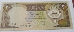 Kuwait . 20 Dinars (1986-1992) P# 16b, AUNC. - Koweït
