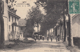 (T.de Belfort)  CPA  Grandvillars  Avenue La Gare - Grandvillars