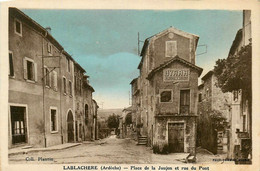 Lablachère * La Place De La Jaujon Et Rue Du Pont - Andere & Zonder Classificatie