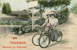 Tournon * Souvenir De La Commune * Recevez Ce Souvenir * Vélo - Tournon