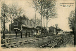 Tournon Sur Rhône * Les Gares Du PLM Et Du CFD * Ligne Chemin De Fer - Tournon